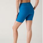 Athleta NWT Interval Stash Bike Short 7” Dark Lapis Blue Gym Yoga XXS Photo 1