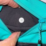 Lululemon Run Tempo Crop Capri Legging Gray Turquoise Band Zip Pocket Size 4 Photo 4