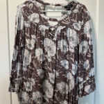 Miss Me Miss Me Grey White Floral Bell Sleeve Cutout Detail Blouse Flowy Pleated XL Photo 0