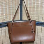 Michael Kors Voyager Large Saffiano Leather Tote Photo 2