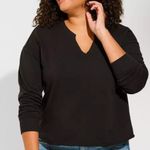 Torrid 4 Plus Size Black Relaxed Fleece Fit Crop Sweatshirt 4x 26 Photo 0
