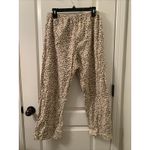 Meg & Lilly Women's Leopard Print 2pc Pajama Pant Set Top & Pants Size Large Photo 10
