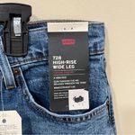 Levi's NWT NWT ® Women's 728 High-Rise Wide Leg Jeans size 31 Photo 4