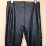 Honeylove Women’s Faux Leather Vegan Black Pull Photo 1