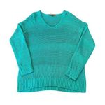 Tommy Bahama  Women's V-Neck Green Knit Sweater Size M Pullover Casual Photo 1