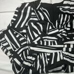 Karl Lagerfeld dress Photo 4