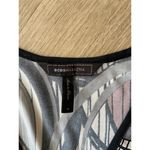 BCBG MaxAzria Women’s V-neck Knee-length Dress Graphic Print Size M Slim Fit Photo 13