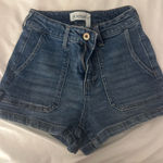 Boutique Jean Shorts  Photo 0