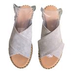 Maurice's #132 GRAY Suede Flat Sandals Photo 0