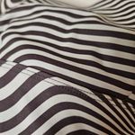 Vitality x Cosmopolitan Ascend Scoop Bra+ Wavelength Cosmopolitan XL Gray White Photo 3