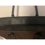 Michael Kors
Quinn Large Signature Logo and Leather Tote Bag Photo 14