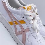 ASICS low-top lightweight comfortable sneakers with striped detail Photo 3