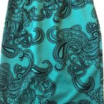 New York And Company  Green Paisley Sheath Dress in Size XS Photo 2
