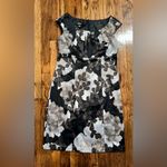 🦋 AGB Dress Classy & Sexy Floral Black Size 8 Photo 2