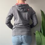 The North Face Gray and Pink Hoodie Kangaroo Pocket Long Sleeve Hood Outdoors M Photo 1