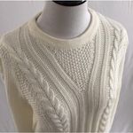 Forever 21 Women's Chunky Knit Sweater sz M cream colored sweater Photo 1
