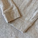 Como vintage  sweater size medium Photo 3