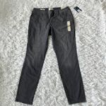 Universal Threads Universal Thread Women’s high rise Skinny jeans in light gray size 12/W31 Photo 1