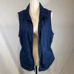 Bit & Bridle  navy blue fleece lined quilted zip up vest w/ pockets size medium Photo 2