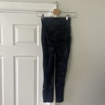 Lululemon Base Pace High-Rise Crop Legging 23” Size 2 Photo 3