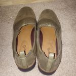 Baretraps Women's  Olive Green Comfy Garner 7.5 Slip-On Shoes Photo 2