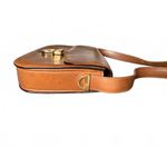 Gucci Vintage Leather Women's Shoulder Bag with Gold-tone Clasp Photo 3