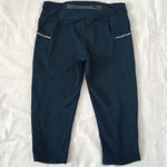 Athleta Dobby Be Free Knicker Crops Size S Photo 5