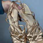 Vince Camino VC Signature Metallic Gold Strappy Heels Toe Ankle Strap Sz 8 / 38 Photo 2