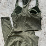 Fabletics  Workout Set Photo 0