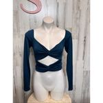 Windsor  Teal Cutout Twist Long Sleeve Crop Top Women’s Size Small Photo 1
