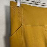 Girlfriend Collective  Leggings Capri Mustard Yellow Side Pockets Cropped Medium‎ Photo 11