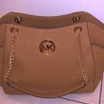 Michael Kors Tan Purse Photo 0