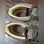 OTBT  Women's Green Lake genuine leather sneaker Size 10 Photo 7