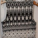 Lily White  Black and White Top Photo 2