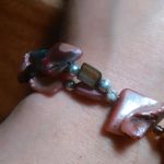 Purple Shell Pearl and Blue Crystal Heart Design Bracelet (7 Inch) Photo 10