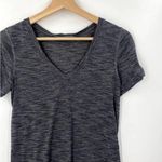 Lululemon  v neck pull over t shirt size small Photo 0