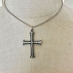 Silver tone cross choker pendant necklace Photo 0