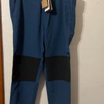 The North Face NWT  Class V jogger Photo 1