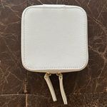Truffle Privacy Travel Calk White Leather Jewelry Case Photo 2