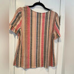 W5  Ribbed Short Sleeve Cream Short Ruffle Sleeve Wooden Button Blouse Size M Photo 7