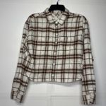 American Eagle  Outfitters women’s cropped flannel Size Small Photo 0