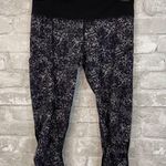 Lululemon Hop To It Crop *Full-On Luxtreme Rocky Road Sand Dune Ground / Black Photo 0