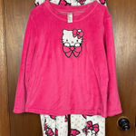 Sanrio Hello Kitty 2015  Hot Pink and White Woman’s Pajama Set Size Medium Photo 0