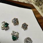 Head Lot Of 4 Clip-on Clip On Earrings - Pretty Variety - Cameo, Rhinestone,  Etc Photo 1