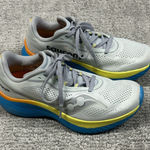 Saucony  Kinvara 15 Shoes Womens 6.5 S10967-212 Light Gray Mesh Running Sneakers Photo 0