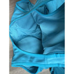 Athleta ‎ Turquoise Women’s Tank Top Racerback Built in Bra Workout XS Photo 3