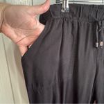 Old Navy black tapered leg pants size large Photo 1