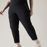 Athleta Trekkie North Jogger Size 16 Black 533655 Photo 0