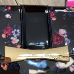 Betsey Johnson NWT  Gold Bow Navy Blue & Roses Patent Leather Wallet Photo 6
