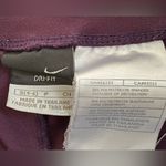 Nike Dri Fit Women’s Sz S (4-6) Aubergine Wide Leg Capri Leggings Photo 3